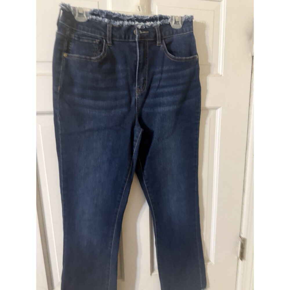 Versona Modern Denim Jeans with Frayed Hem Women Size 6